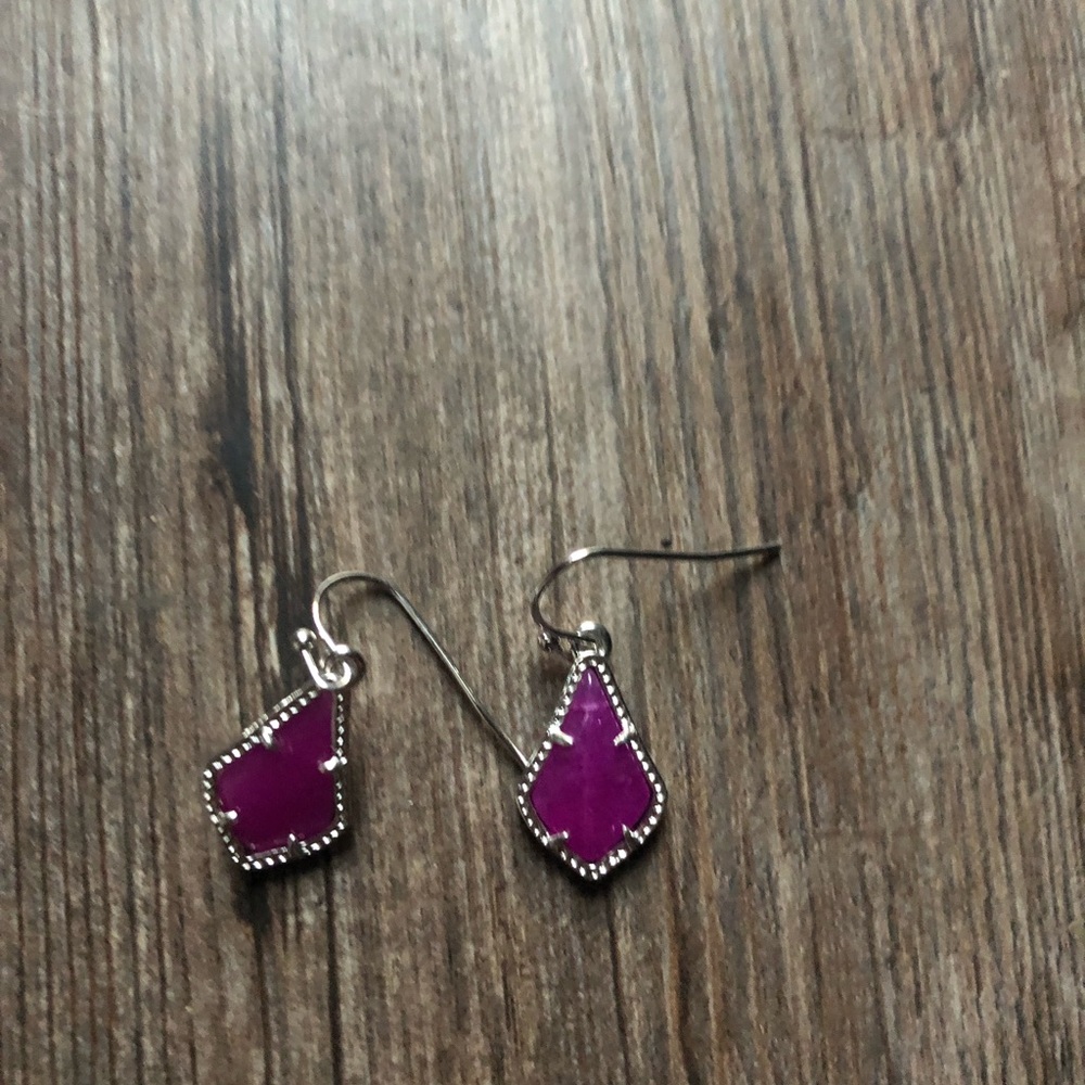 KENDRA SCOTT EARRINGS